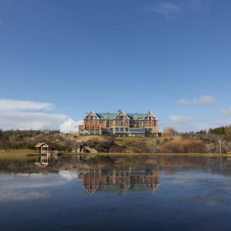 Hotel Y Cabanas Llanuras De Diana - Caja Los Andes Пуэрто-Наталес Экстерьер фото