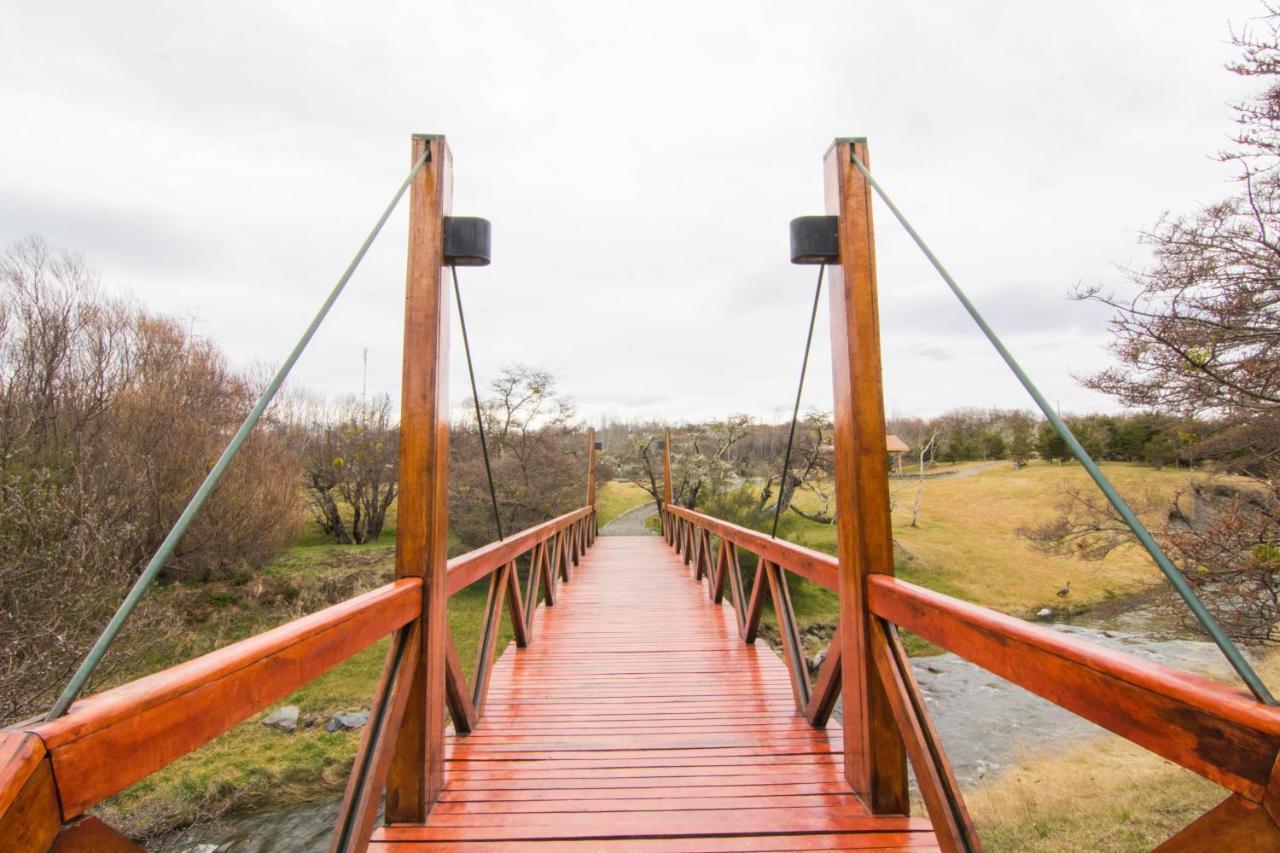 Hotel Y Cabanas Llanuras De Diana - Caja Los Andes Пуэрто-Наталес Экстерьер фото