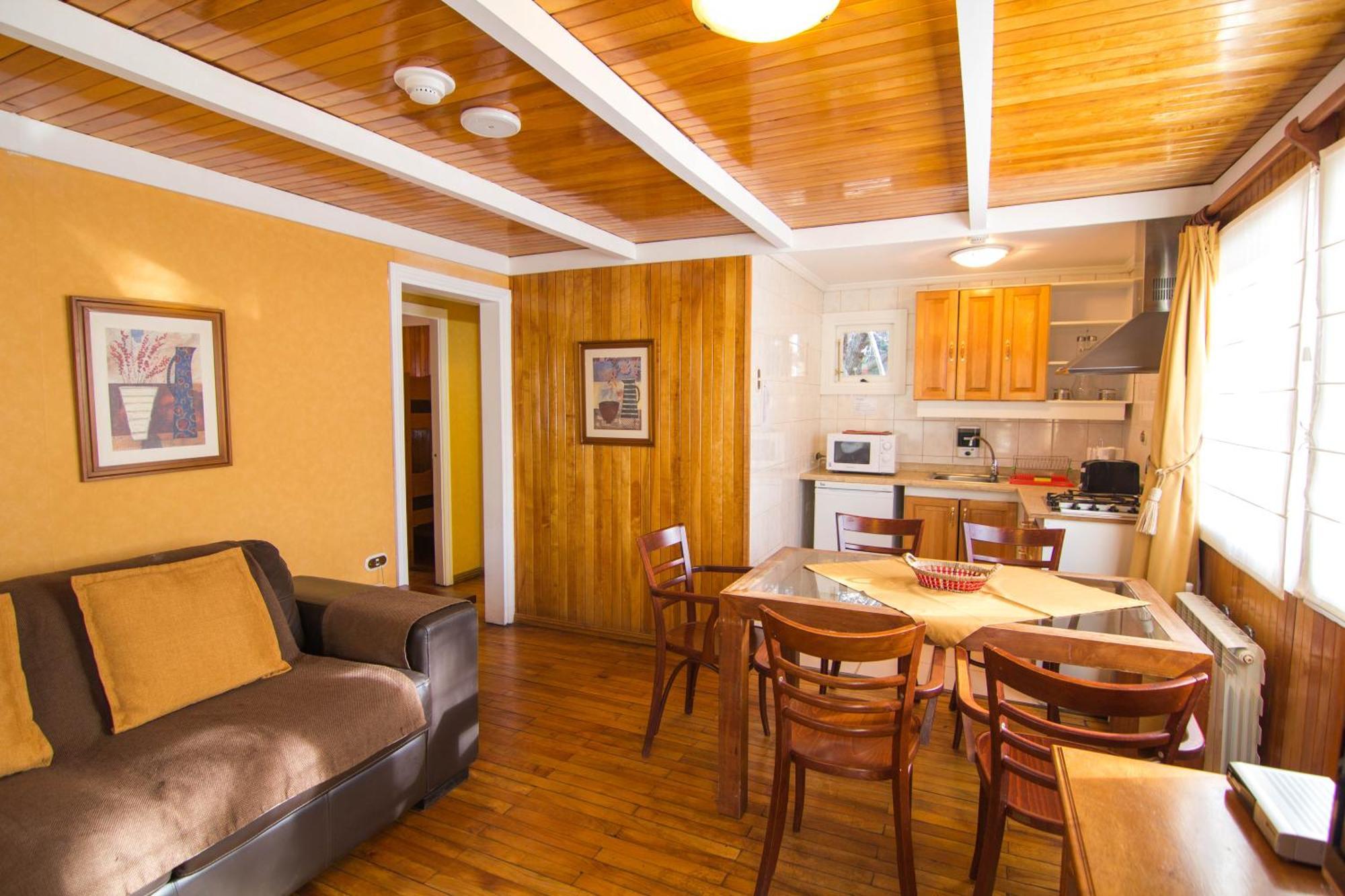 Hotel Y Cabanas Llanuras De Diana - Caja Los Andes Пуэрто-Наталес Экстерьер фото